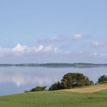 Two-bedroom Holiday In Hyllinge *