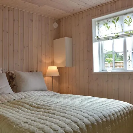 Casa de Férias Two-bedroom Holiday In Hyllinge *