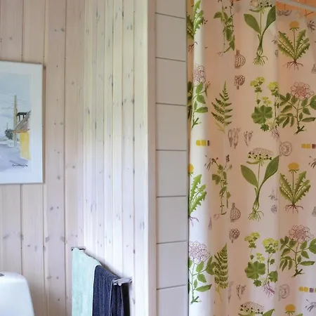 Two-bedroom Holiday In Hyllinge Casa de Férias